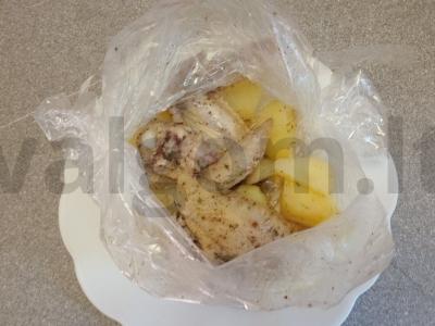 Vištienos sparneliai su bulvėmis lėtoje viryklėje Žingsnis 9