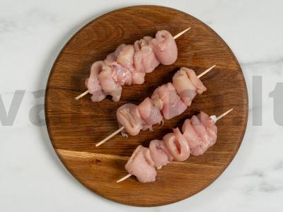 Vištienos krūtinėlės ritinėliai Žingsnis 4