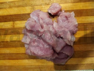 Dietinė troškinys puoduose Žingsnis 2