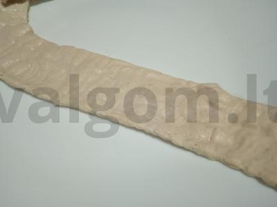 Dešrelės tešloje su jalapeño pipirais Žingsnis 1