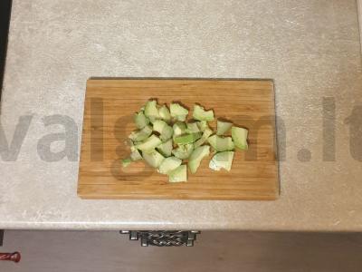 Sultingas salotas su rukola ir avokadu Žingsnis 3