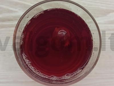 Vyšnių ir aviečių kompotas pagrindine nuotrauka