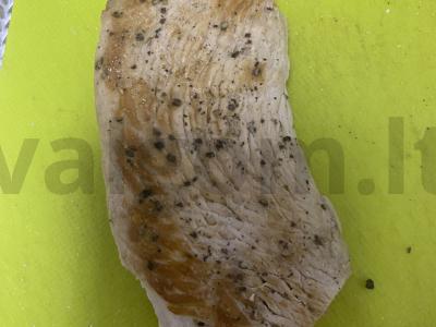 Pica ant romėniško tešlos su vištienos filė ir salsos padažu Žingsnis 1