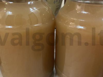 Obuolių sultys iš Antonovkos be cukraus pagrindine nuotrauka