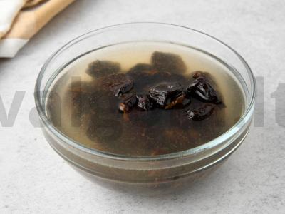 Kalakutų salotos su džiovintais abrikosais Žingsnis 1