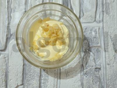 Namų vištiena su majonezu ir rūkytomis paprikomis keptuvėje Žingsnis 2