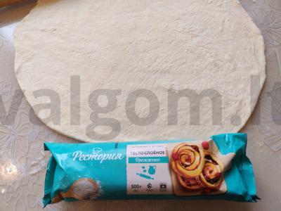 Pica „Daug sūrio“ Žingsnis 1