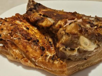 Švelnūs kiaulienos šonkauliai orkaitėje pagrindine nuotrauka