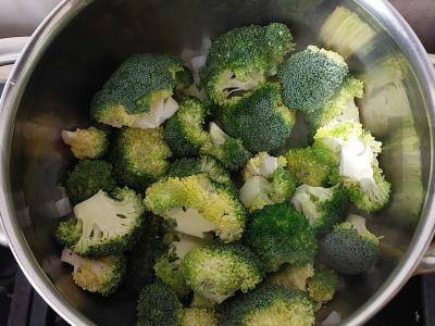 Kreminė brokolių sriuba Žingsnis 3