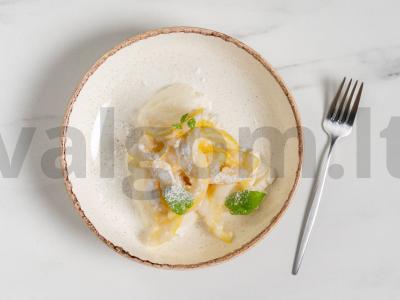 Daikon salotos su ridikėliais Žingsnis 1