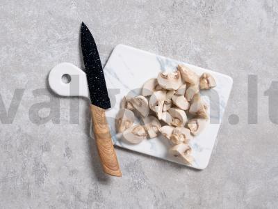 Vištiena su pievagrybiais grietinėje Žingsnis 4