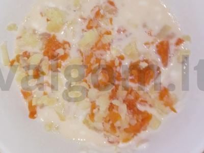 Omletas su varškės sūriu ir daržovėmis Žingsnis 12