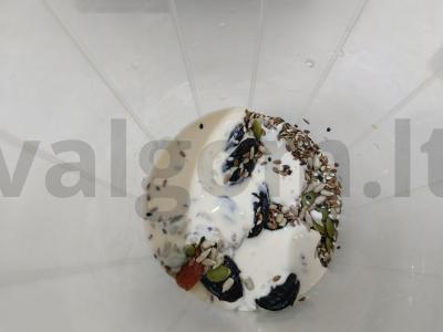 Grūdų ir džiovintų slyvų kokteilis Žingsnis 3