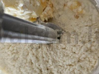 Mini kišas su mėsa ir pomidorais Žingsnis 1