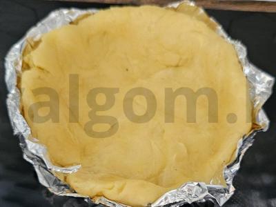 Mini kišas su mėsa ir pomidorais Žingsnis 3