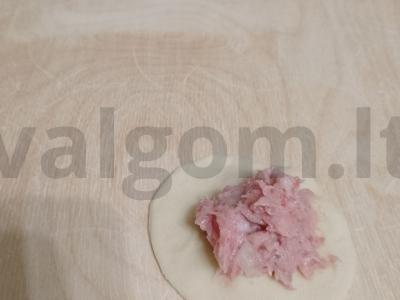 Koldūnai iš kiaulienos faršo Žingsnis 5