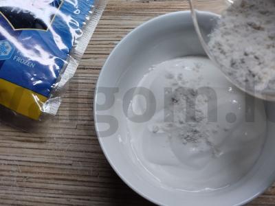 Menkių filė grietinės padaže su marinuotais agurkais Žingsnis 4