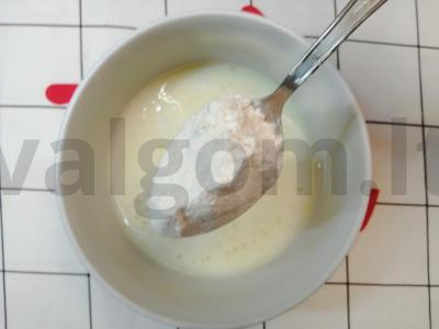 Pankekai su pienu be kiaušinių Žingsnis 4