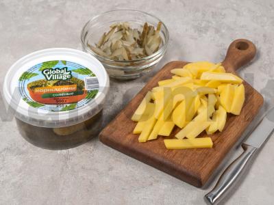 Vegetariškas raugintų agurkų sriuba su perlinėmis kruopomis Žingsnis 5