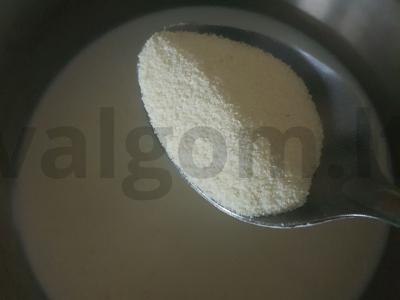 Skysta manų košė su kondensuotu pienu Žingsnis 2