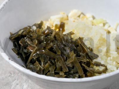 Salotos su jūros kopūstais ir kiaušiniu Žingsnis 6