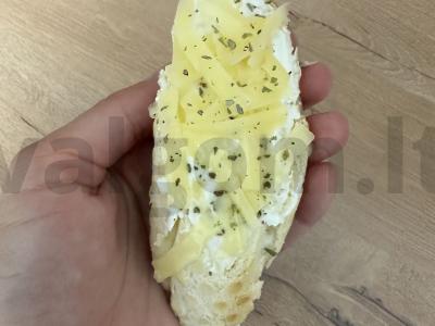 Užkandis su itališkais prieskoniais ir sūriu Žingsnis 4