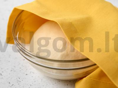 Čeburekai su grybais ir sūriu Žingsnis 1