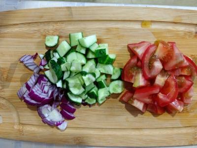 Salotas „Jūreivis“ su jūrų kokteiliu Žingsnis 1