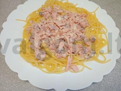 Spagečiai su rūkytos lašišos ir grietinėlės padažu Žingsnis 7