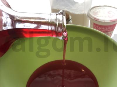 Pyragas rožinio sirupo Žingsnis 1