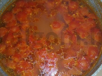 Pomidorų sriuba su kiaulienos sultiniu be mėsos ir grūdų pagrindine nuotrauka