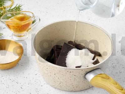 Paprastas šokoladinis musas Žingsnis 1