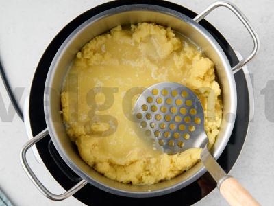 Oro bulvių košė su jalapeño žiedais Žingsnis 3