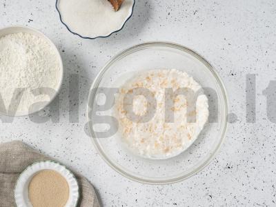 Kibinai su varške ir sūriu Žingsnis 1