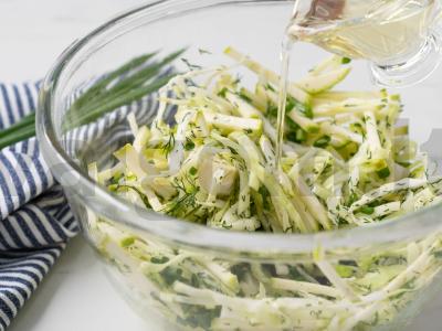 Šviežių daržovių salotos Žingsnis 9