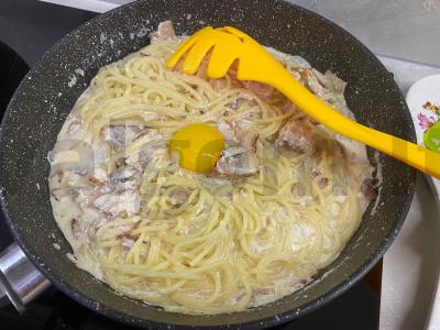 Makaronai „Carbonara“ su paprika Žingsnis 4