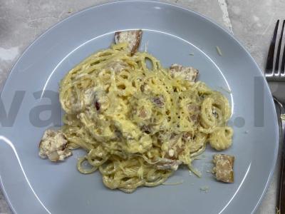 Makaronai „Carbonara“ su paprika pagrindine nuotrauka