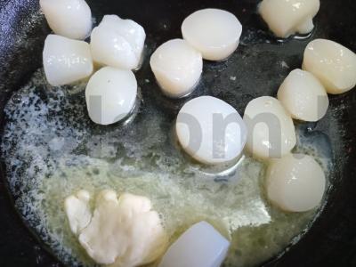 Salotos su jūros kriauklėmis ir granato sėklomis Žingsnis 3