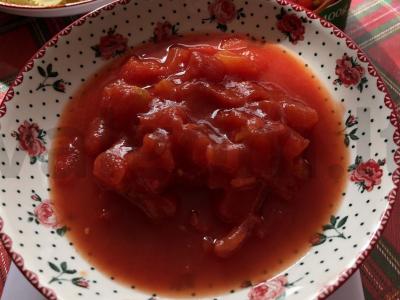 Makaronai su pjaustytais pomidorais ir faršu Žingsnis 1