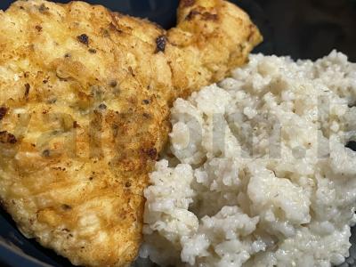 Vištienos filė miltuose ir kiaušinyje pagrindine nuotrauka