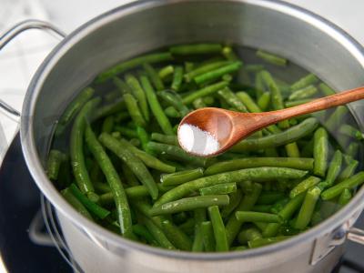 Žalioji pupelė su kiaušiniu Žingsnis 1