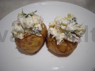 Keptas bulvės su grietinės, rūkytos dešros ir sūrio įdaru Žingsnis 7