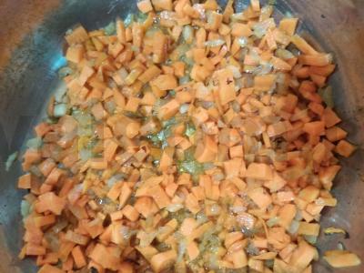 Lęšių sriuba su rūkyta sūriu ir prieskoniais Žingsnis 2