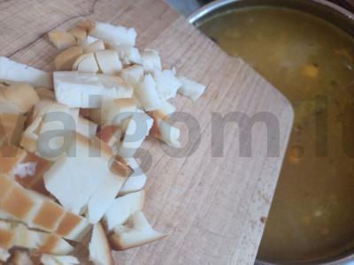 Lęšių sriuba su rūkyta sūriu ir prieskoniais Žingsnis 5