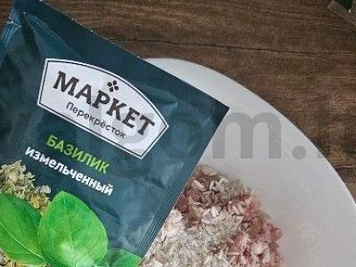 Vynuogių lapų dolma su faršu ir ryžiais Žingsnis 2