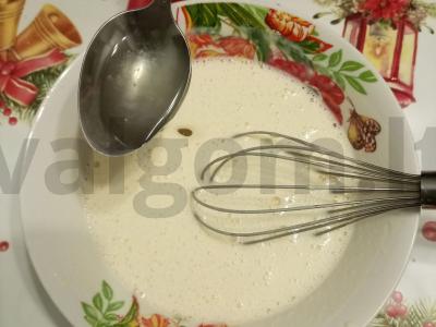 Blynai su keptu bananais ir cinamonu Žingsnis 3