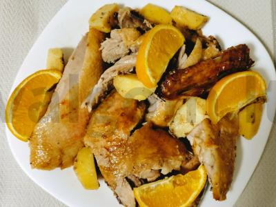 Švelni ir sultinga antis su apelsinais ir bulvėmis Žingsnis 13