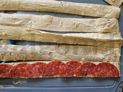 Ritiniai iš lavašo ir saliami Žingsnis 1