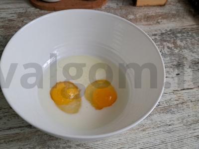 Sūrio vafliai pusryčiams Žingsnis 1