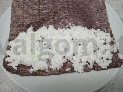 Rulonai su džiovintu menkiu ir omletu Žingsnis 4